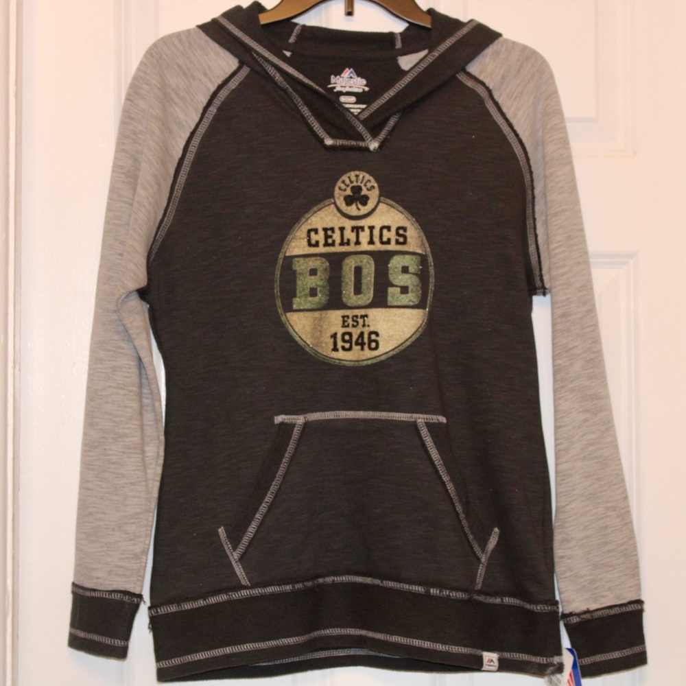 NWOT Women’s Celtics Hoodie